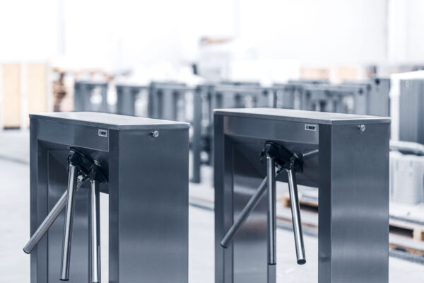 BR2-TM - waist high turnstile